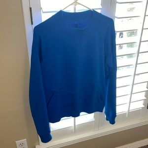 Women’s Lululemon Sweatshirt